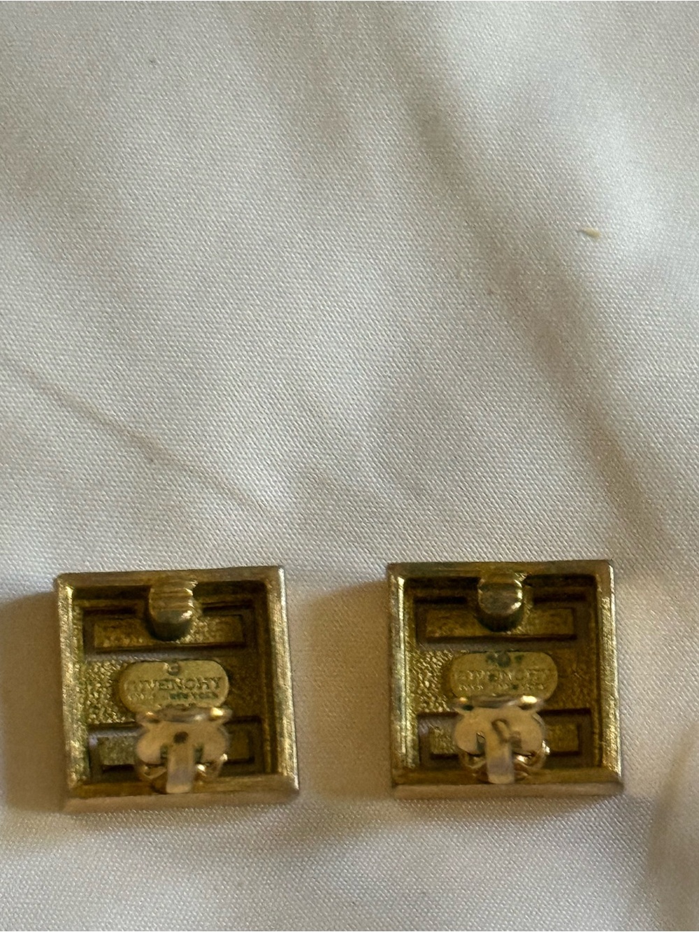 Givenchy Vintage Gold Square Logo Clip-On Earrings - Picture 2 of 3